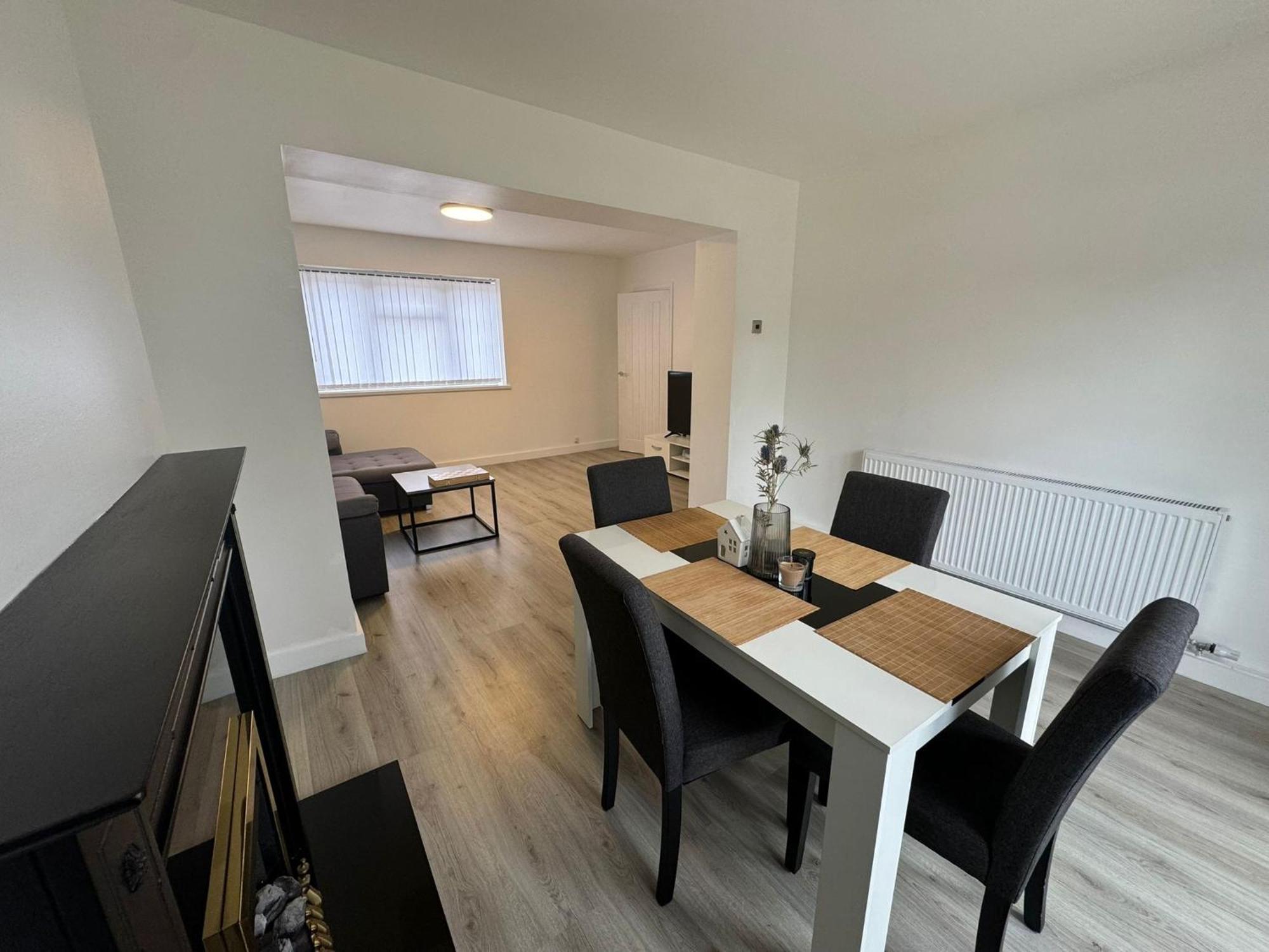 Villa Superb Cozy House In Warrington Extérieur photo